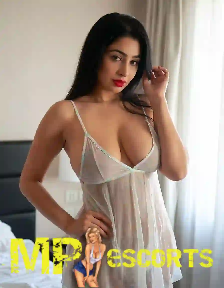 Amaira independent escort in Indore